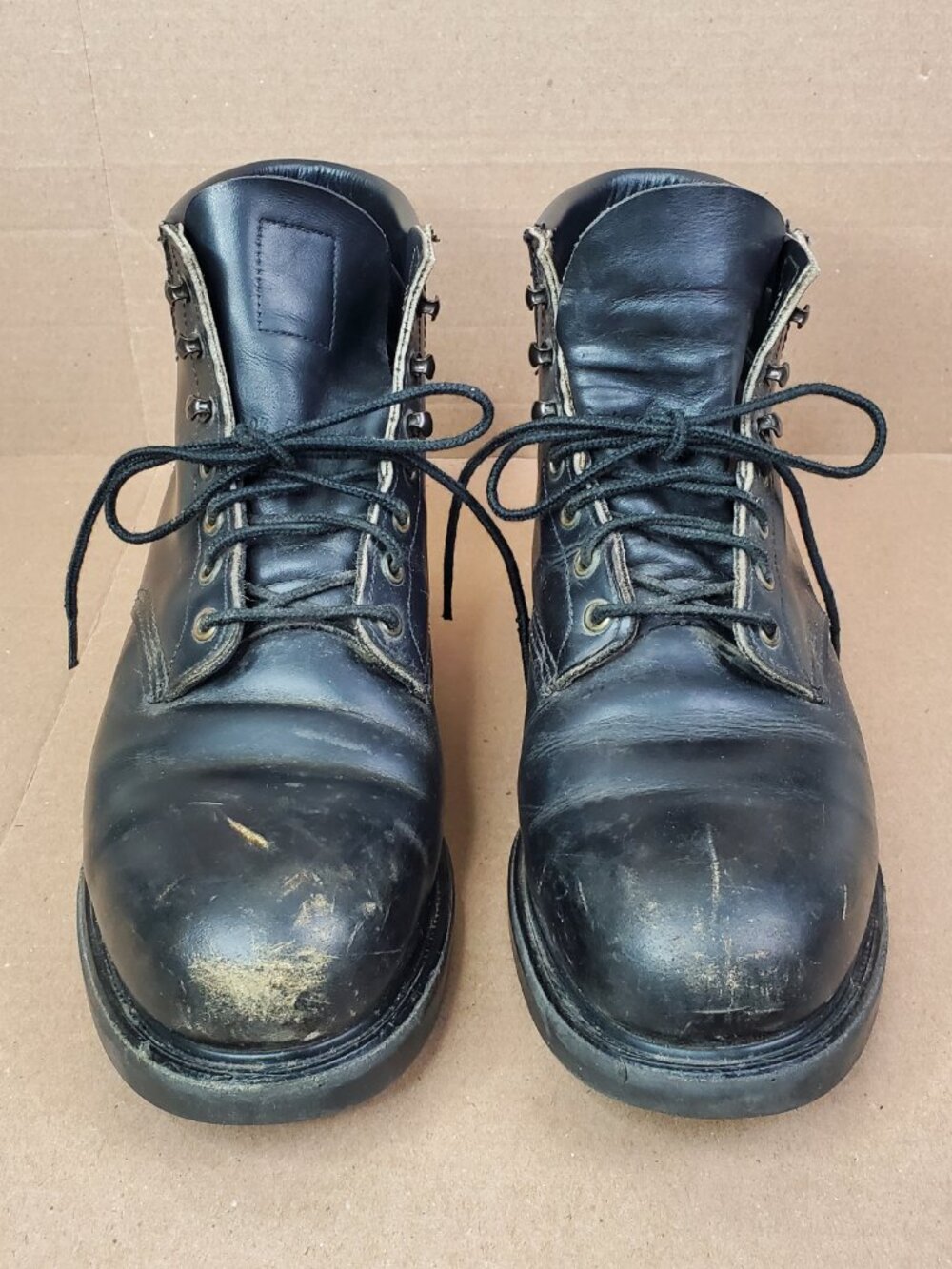Red Wing Men's Black Leather Work Boots Oil Resistant Size 10.5 D Lace Up
